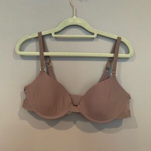 PEPPER | Size 40A Lift Up Bra in Peppercorn
